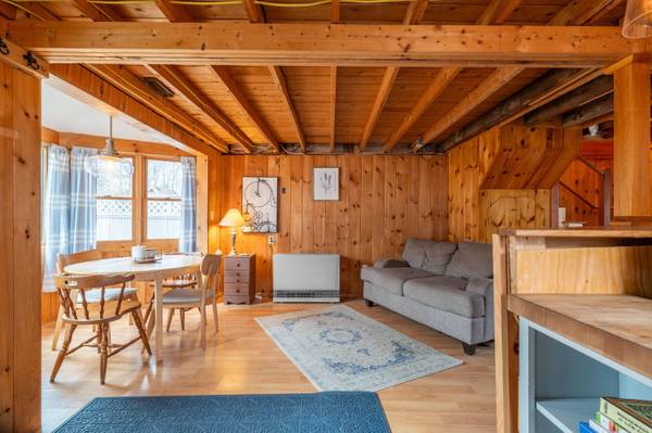 48 George ST, Northport, ME 04849