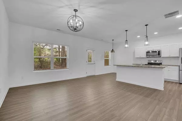 1361 Cooper Springs RD, Grayson, GA 30017