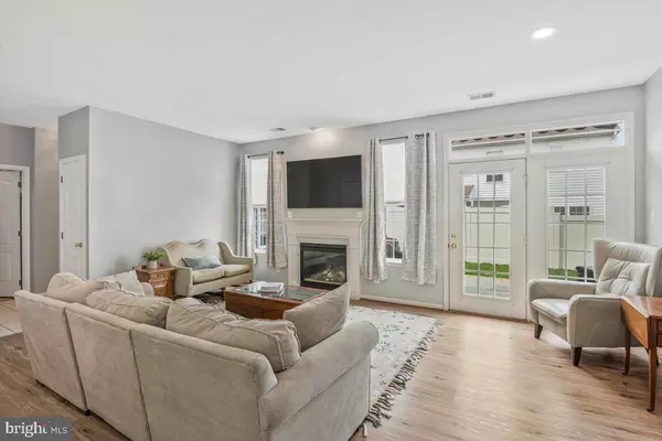 20461 WALSHEID TER, Ashburn, VA 20147