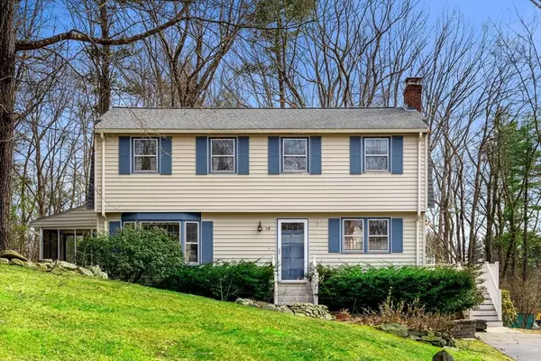 68 Babicz Rd, Tewksbury, MA 01876