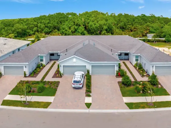 9932 BRIGHT WATER DR, Englewood, FL 34223