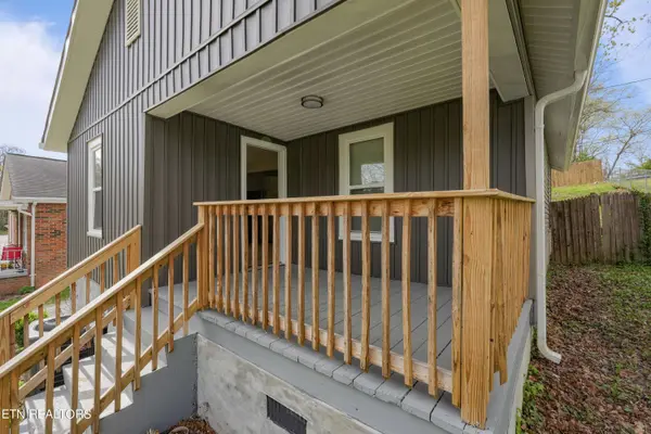 915 Mynders Ave, Maryville, TN 37801