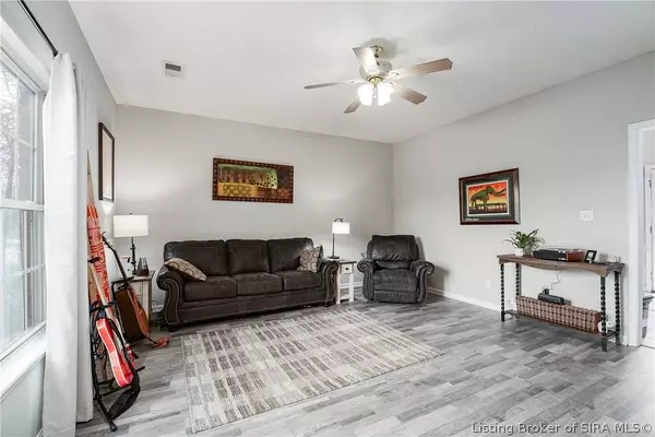 12309 Pinta PL, Sellersburg, IN 47172