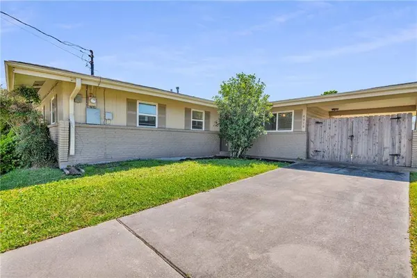 6028 CAMPHOR ST, Metairie, LA 70003