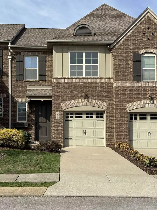 1016 Hebron Trace Dr, Nolensville, TN 37135