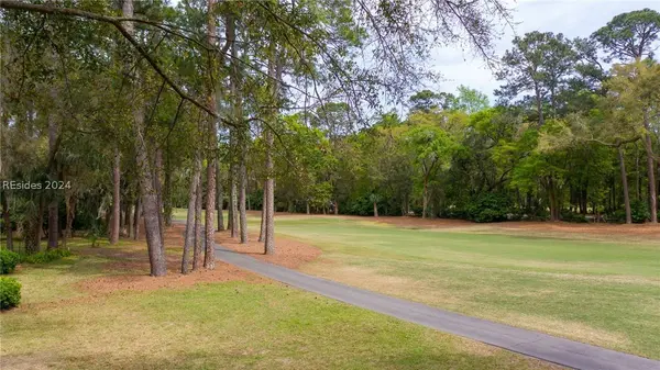 6 Wood Duck CT, Hilton Head Island, SC 29928