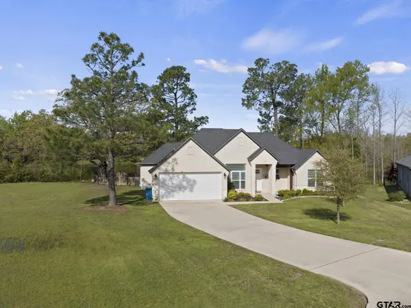 2839 Kingfisher Ln, Mt Pleasant, TX 75455