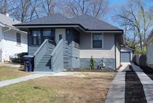 4433 FLORA ST, Kansas City, MO 64110