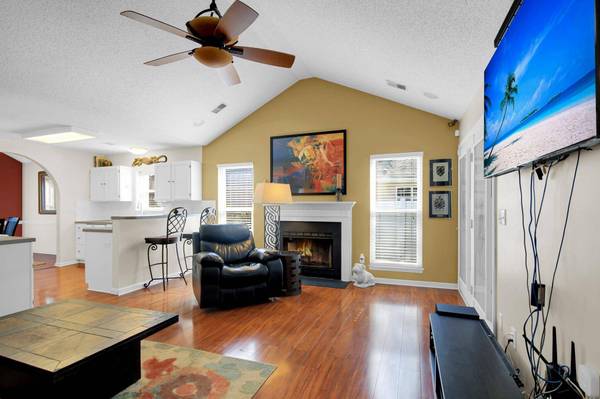 5 Stutz Ct, Charleston, SC 29414