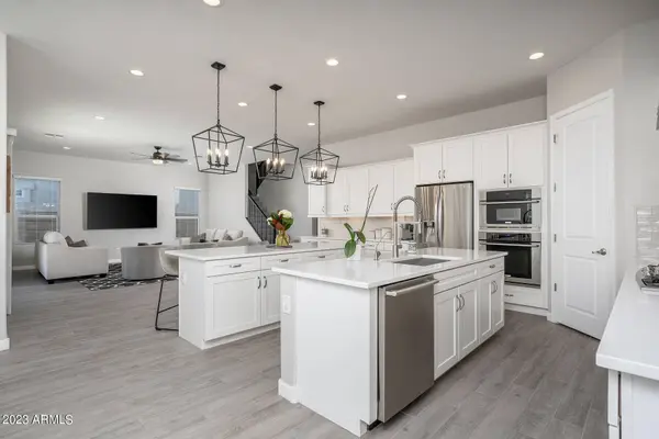 1929 E ROBB Lane, Phoenix, AZ 85024