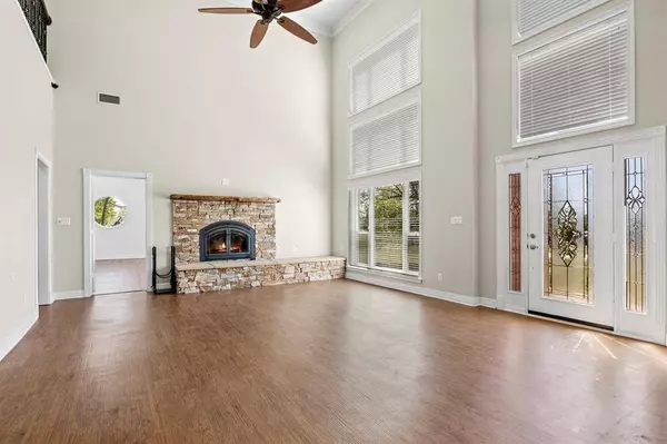 120 County Road 2330, Mount Pleasant, TX 75455