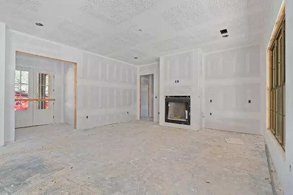 8 Rabbit TRL, Hattiesburg, MS 39402