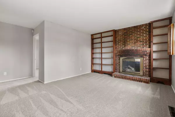 1493 Watkins Road, Columbus, OH 43207