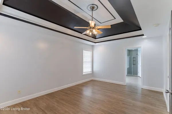 344 emmaus Cir Cir, Elizabethtown, KY 42701