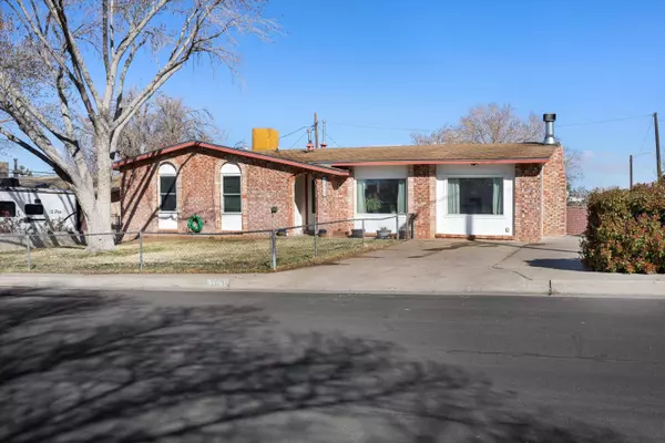 13121 Cloudview AVE NE, Albuquerque, NM 87123