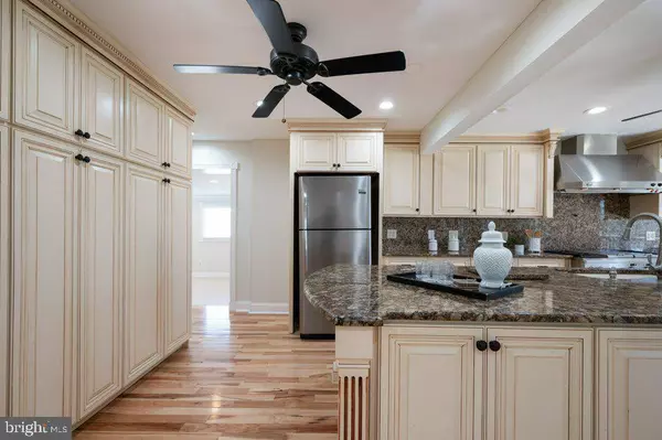 3429 RAMSGATE TER, Alexandria, VA 22309