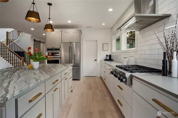 15003 73rd CT NE, Kenmore, WA 98028