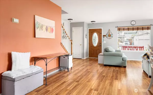 577 SW Regency DR, Oak Harbor, WA 98277