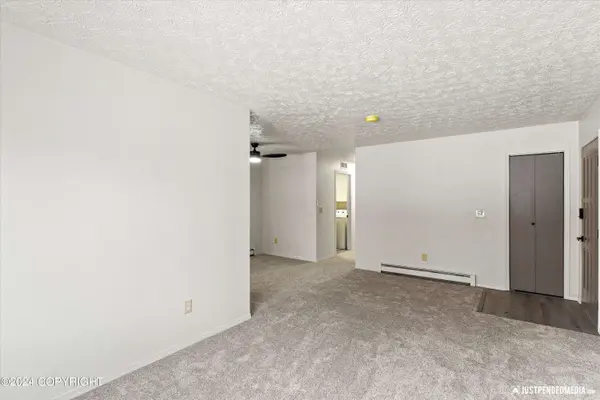 1240 Golden Berry AVE, Anchorage, AK 99515