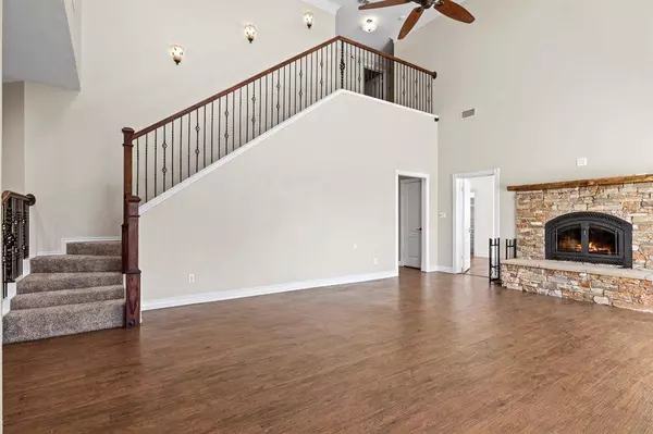 120 County Road 2330, Mount Pleasant, TX 75455