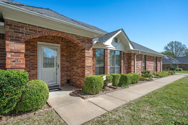 207 Susie St, Chandler, TX 75758