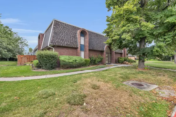 34 W LESTER AVE S #E11, Murray, UT 84107