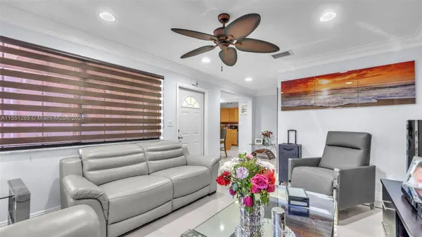 13266 SW 114 TH TER, Miami, FL 33186