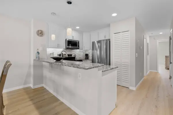 26 Village Del Lago Cir, St Augustine, FL 32080