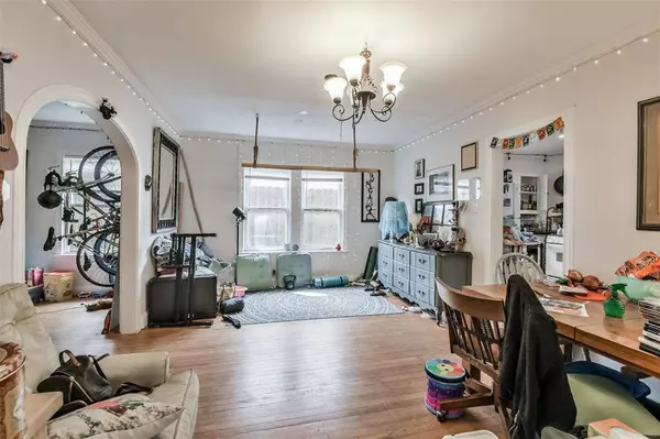 2411 Cleburne ST, Houston, TX 77004