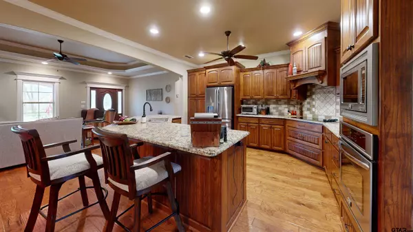 320 CR 3505 County Rd 3505, Bullard, TX 75757