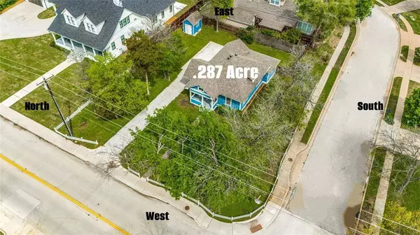 615 S Dooley Street, Grapevine, TX 76051