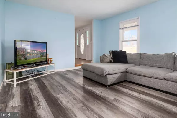 9464 GUILFORD RD, Columbia, MD 21046