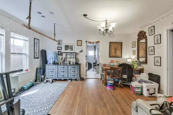 2411 Cleburne ST, Houston, TX 77004