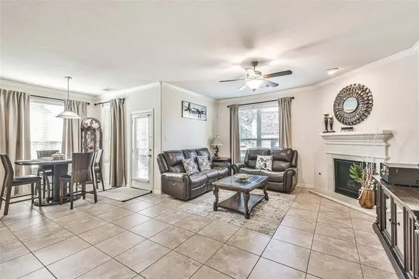 Cinco Ranch Blvd, Katy, TX 77494