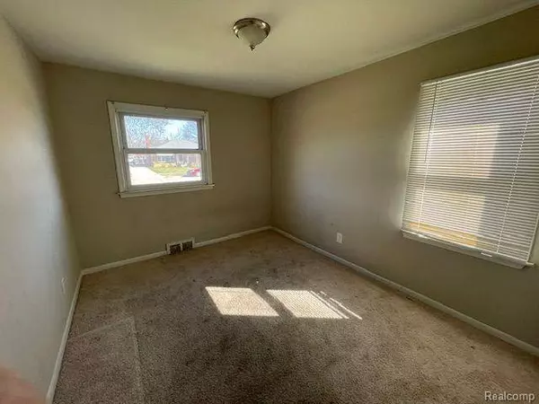 17050 JULIANA Avenue, Eastpointe, MI 48021