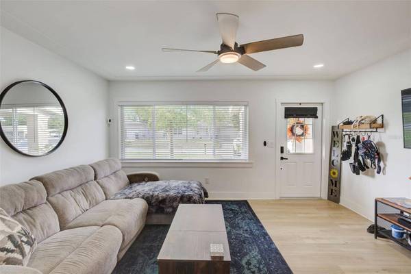 4681 55TH AVE N, St Petersburg, FL 33714