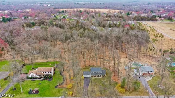 37 Oxford Pl, Hillsborough Twp., NJ 08844