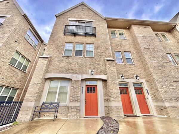 54639 Burdette Street, South Bend, IN 46637-5539