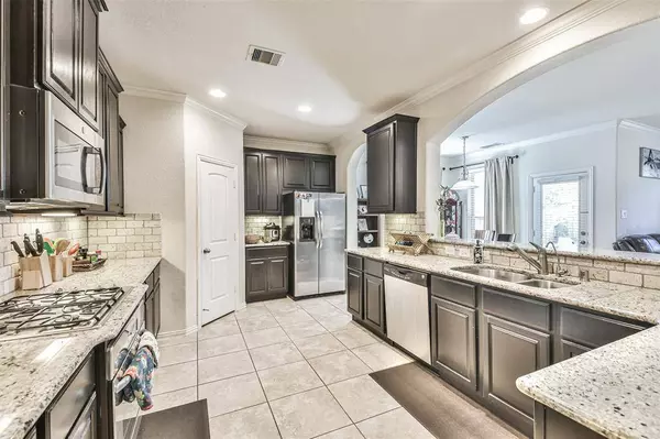 Cinco Ranch Blvd, Katy, TX 77494