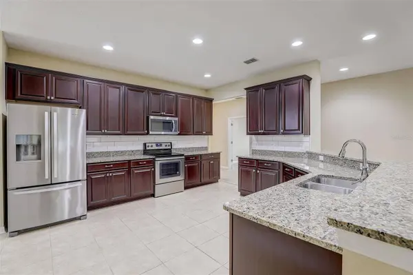 1833 WESTERHAM AVE, Saint Cloud, FL 34771