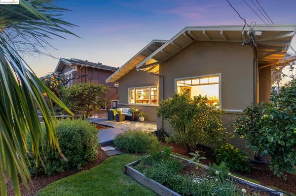 1121 Rose Ave, Oakland, CA 94611