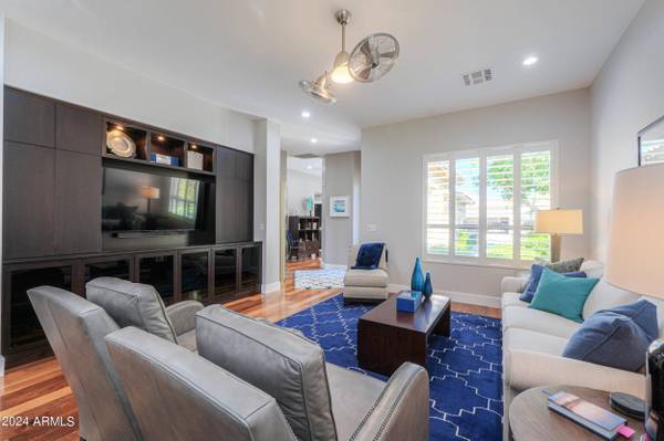 23804 S HARMONY Way, Sun Lakes, AZ 85248