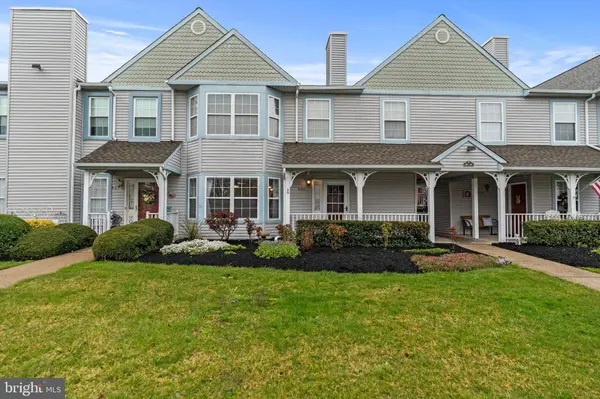 402 SWEETWATER, Cinnaminson, NJ 08077