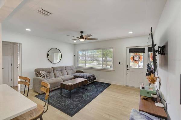 4681 55TH AVE N, St Petersburg, FL 33714