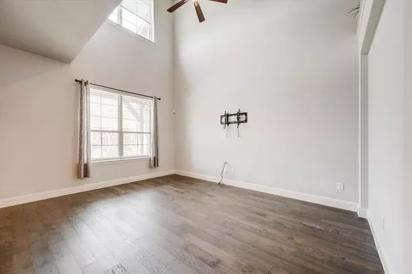 4737 Smokey Quartz Lane, Arlington, TX 76005