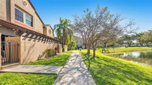 13266 SW 114 TH TER, Miami, FL 33186