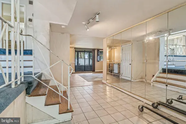 1023 CHELTEN PKWY, Cherry Hill, NJ 08034