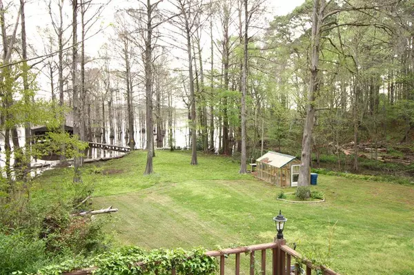 200 Joe Hinton Road, Ringgold, LA 71068