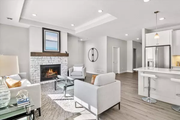 317 Riverview CIR, Hanover, MN 55341