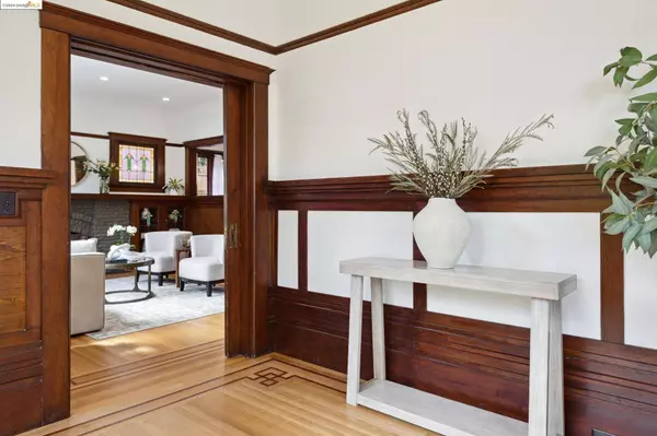 1727 Brandon St., Oakland, CA 94611